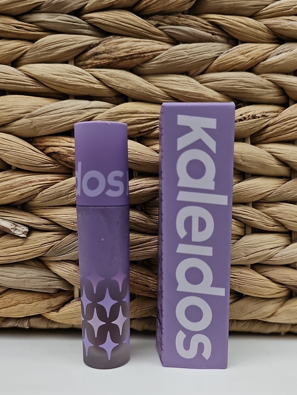 Kaleidos Purple Liquid Lipstick – Vibrant Lavender Shade